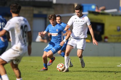 El equipo leonés refuerza la cabeza en Urritxe