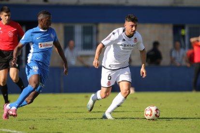 El equipo leonés refuerza la cabeza en Urritxe