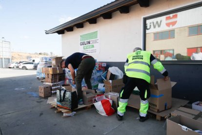 Voluntarios de La Sobarriba que parten hoy a las 5.00 de la madrugada a Catarroja.