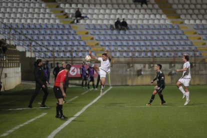 El Sestao River vence a La Cultural en el Reino.