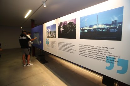 Exposición de Endesa en la Térmica Cultural.