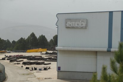 Vista de las instalaciones de Emobi en el polígono de La Llanada.