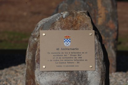 Memorial minero en Fabero para recordar a los ocho muertos por el grisú en Cofasa.