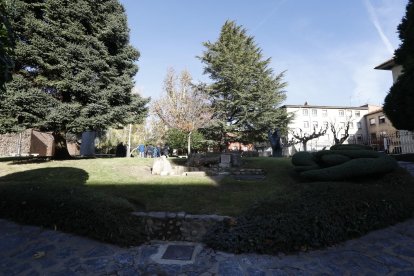 El parque del Cid se reabrió este viernes tras casi cinco meses de obras.