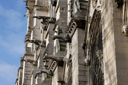 Aspecto de la catedral de Notre Dame tras el devastador incendio de hace casi seis años.