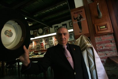 Felipe Zapico, fotografiado en su rincón del Camarote Madrid en 2012.