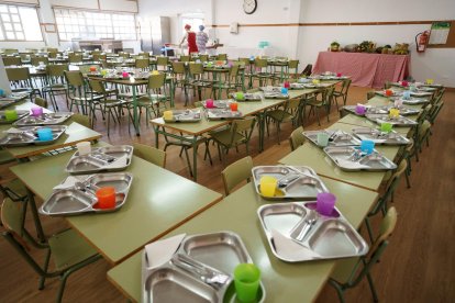 -Foto de archivo de un comedor escolar. EFE/Ramón de la Rocha