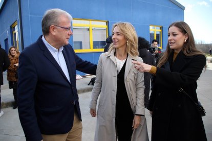El Partido Popular de León celebra la tradicional comida de Navidad con la presidenta provincial y vicesecretaria nacional de Sanidad y Educación, Ester Muñoz, y la portavoz adjunta del Grupo Popular en el Congreso de los Diputados, Cayetana Álvarez de Toledo