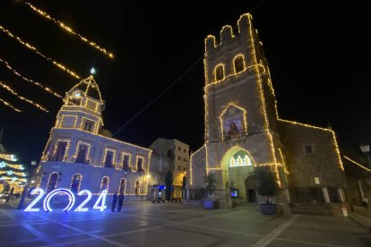 La iluminación navideña anima la ciudad