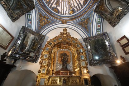 Interior de la basílica de la Encina.