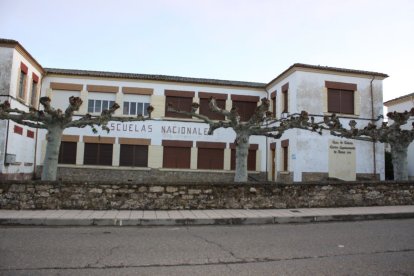 Edifico que iba a acoger el Centro de Innovación Social de Boñar.