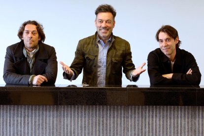 Los hermanos Óscar, Manolo y Raúl Quijano.