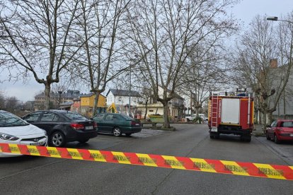BOMBEROS