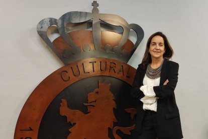 La consejera ejecutiva de la Cultural, Natichu Alvarado, la enviada por Aspire para dirigir y gestionar el club leonés.