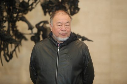 El artista Ai Weiwei en la exposición que tiene actualmente en el Musac.