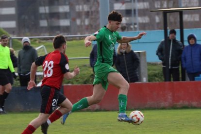 El Atlético Astorga sumó un importante triunfo en su visita al feudo del Mirandés B.