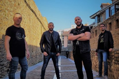 Malos Versos, grupo leonés con nuevo disco en la calle.