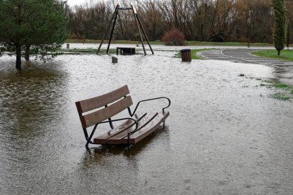 Zonas inundadas por la crecida del río Adaja a su paso por Ávila