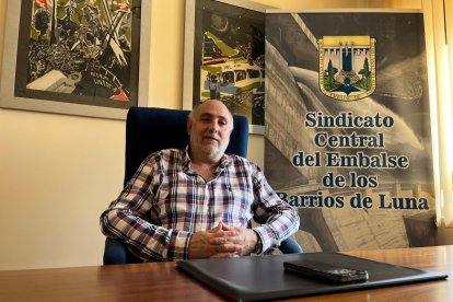 Julio Cesar Carnero, presidente del Sindicato Central de Barrios de Luna.