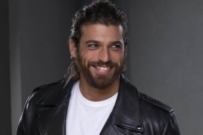 Can Yaman, uno de los actores turcos de las series de éxito.