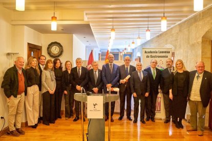 Acto de la Fundación Grande Covián y la Academia Leonesa de Gastronomía en San Isidoro.