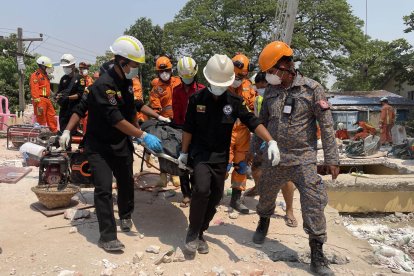 EFE/EPA/NYEIN CHAN NAING