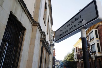 La Audiencia absolve, el TSJ condena y el Supremo absolve.