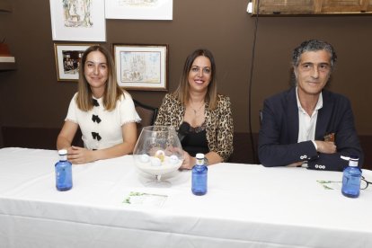 León Golf presentó su calendario de torneos de 2025 en el Restaurante Camarote de la capital.