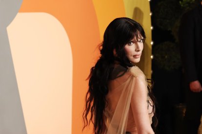 Julia Fox en una imagen de archivo de la gala Vanity Fair tras la fiesta de los Óscar de este año. EFE/EPA/JILL CONNELLY