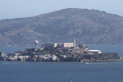 Fotografía de archivo de 23 de mayo del 2020 de la prisión de Alcatraz en San Francisco, California (EE.UU.).