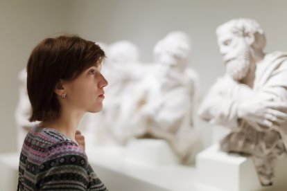 Las enseñanzas y reflexiones de los filósofos estoicos son una fuente de inspiración para la vida moderna.