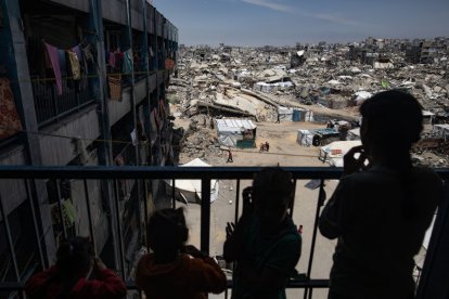 Niños palestinos en Gaza, ayer.