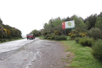 Apartadero en la LE-233 donde irá ubicado el mirador y una de las zonas picnic.