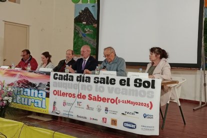 Los participantes de la jornada de ayer.