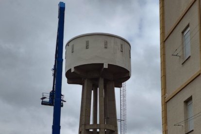 Depósito de la antigua Azucarera en el que se ha intervenido.