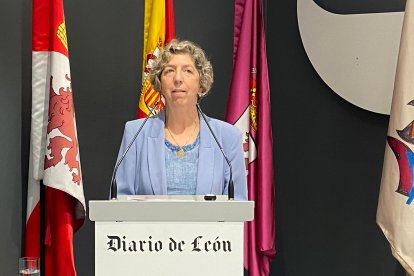 Isabel Clavero, directora territorial de Comercio-ICEX Castilla y León, durante su intervención en el V Congreso de Agroalimentación.
