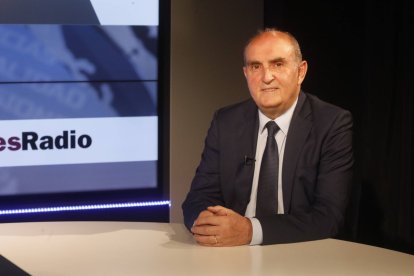 El Procurador del Común, Tomás Quintana, durante el debate de El Filandón.