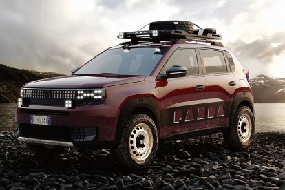 Un viaje apasionante, el que emprende Fiat con el Grande Punto 4x4, todo un manifiesto que rinde culto al pionero de los años 80. FT