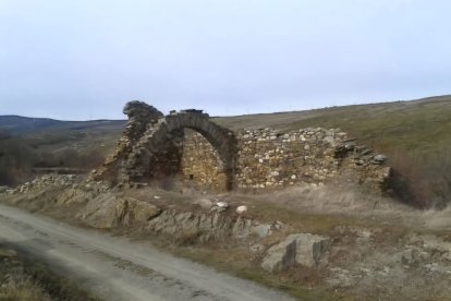 El estado de ruina de la Ermita del Carmen hace que Hispania Nostra la incluya en la lista roja.
