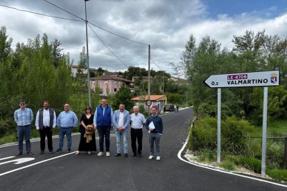 El diputado se desplazó a la localidad para recibir las obras.