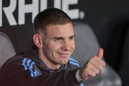 El Real Madrid hace oficial el fichaje de Mastantuono.