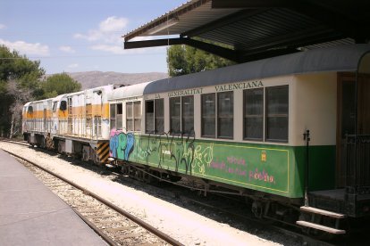 Imagen de archivo de un tren del Limón-Exprés en Benidorm.