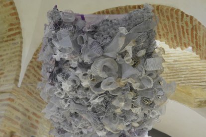 Una de las obras presentes en la exposición.