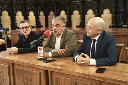 Un momento de la presentación del curso.