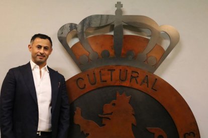 El presidente de la Cultural, Mohd Khalifa Al-Suwaidi, pretende dar más capacidad económica al club con el regreso a 2ª División.