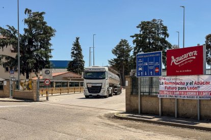 El último caso es el del anuncio de cierre en la fábrica de Azucarera de La Bañeza.