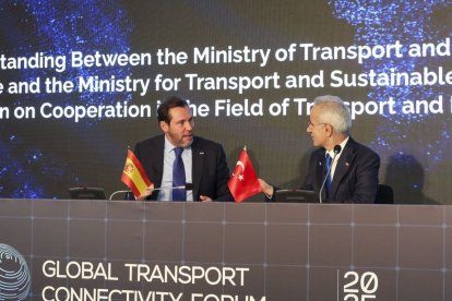 El ministro de Transportes y Movilidad Sostenible, Óscar Puente.