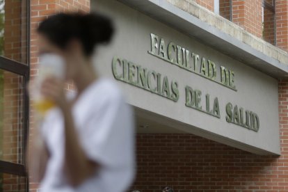 Las primeras clases en León se darán en el 26/27 en la Facultad de Ciencias de la Salud.