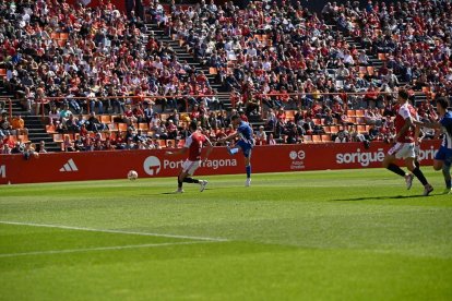 Álex Mula, anotando su único gol de la pasada temporada.