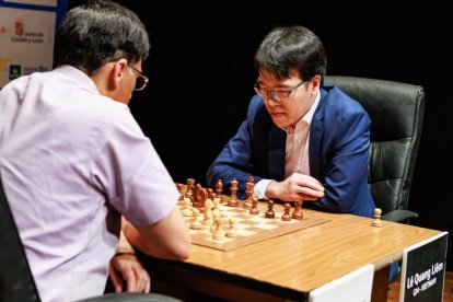 El vietnamita Lê Quang Liêm arrebata la corona a Anand en el Magistral de Ajedrez Ciudad de León.